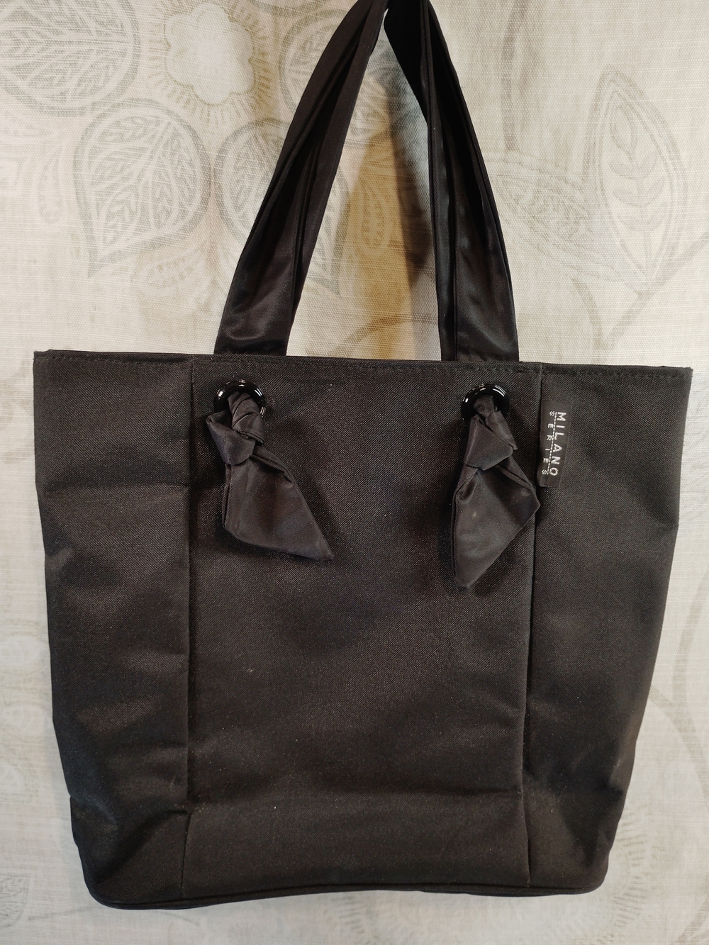 Milano Black Insulated Lunch Tote Bag - Elegant Everyday Carry